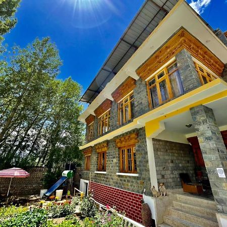 Hidden Leaf Homestay Лех Екстер'єр фото