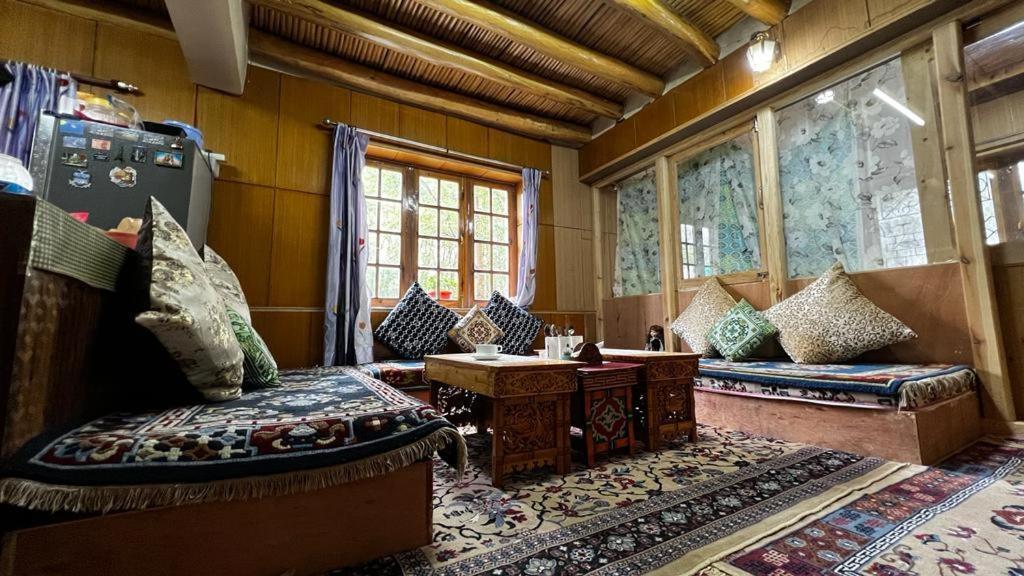 Hidden Leaf Homestay Лех Екстер'єр фото